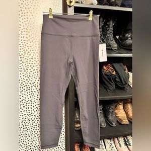 HeyNuts Essential 7/8 Yoga leggings